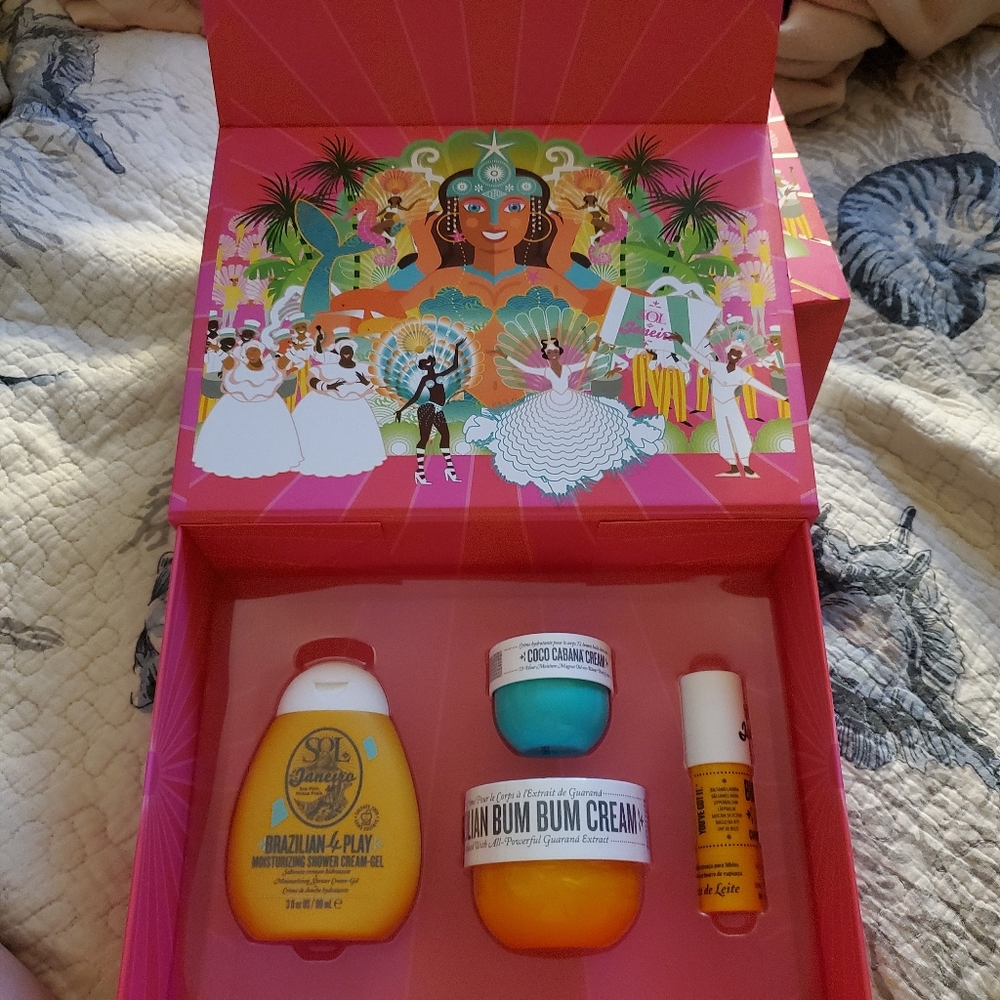 Sol de Janeiro Carnaval Dreams Set!